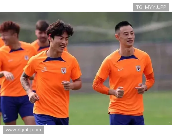 宣布彭欣力等八将加盟西海岸